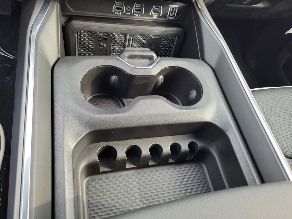 New 2026 RAM 1500 Laramie w/ Night Edition image 33