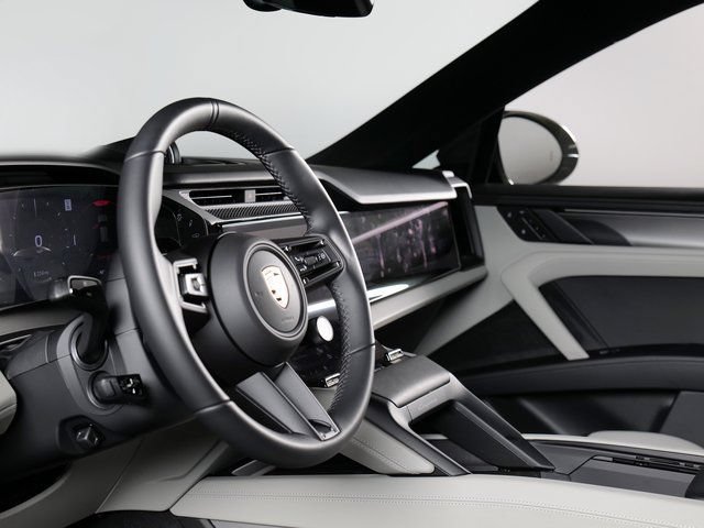 New 2026 Porsche Cayenne Electric AWD/4WD image 4