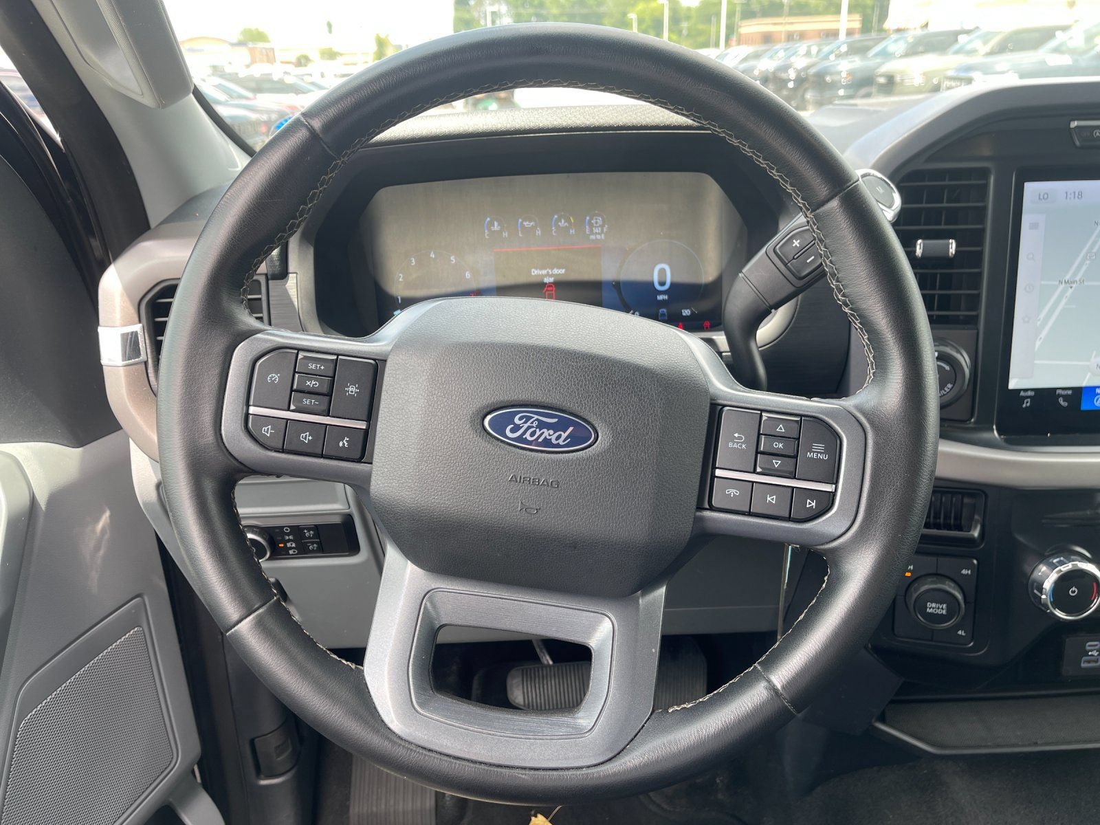 Used 2024 Ford F150 XLT AWD/4WD image 24