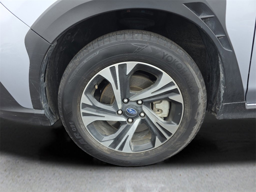 Used 2024 Subaru Crosstrek 2.0i Premium image 11