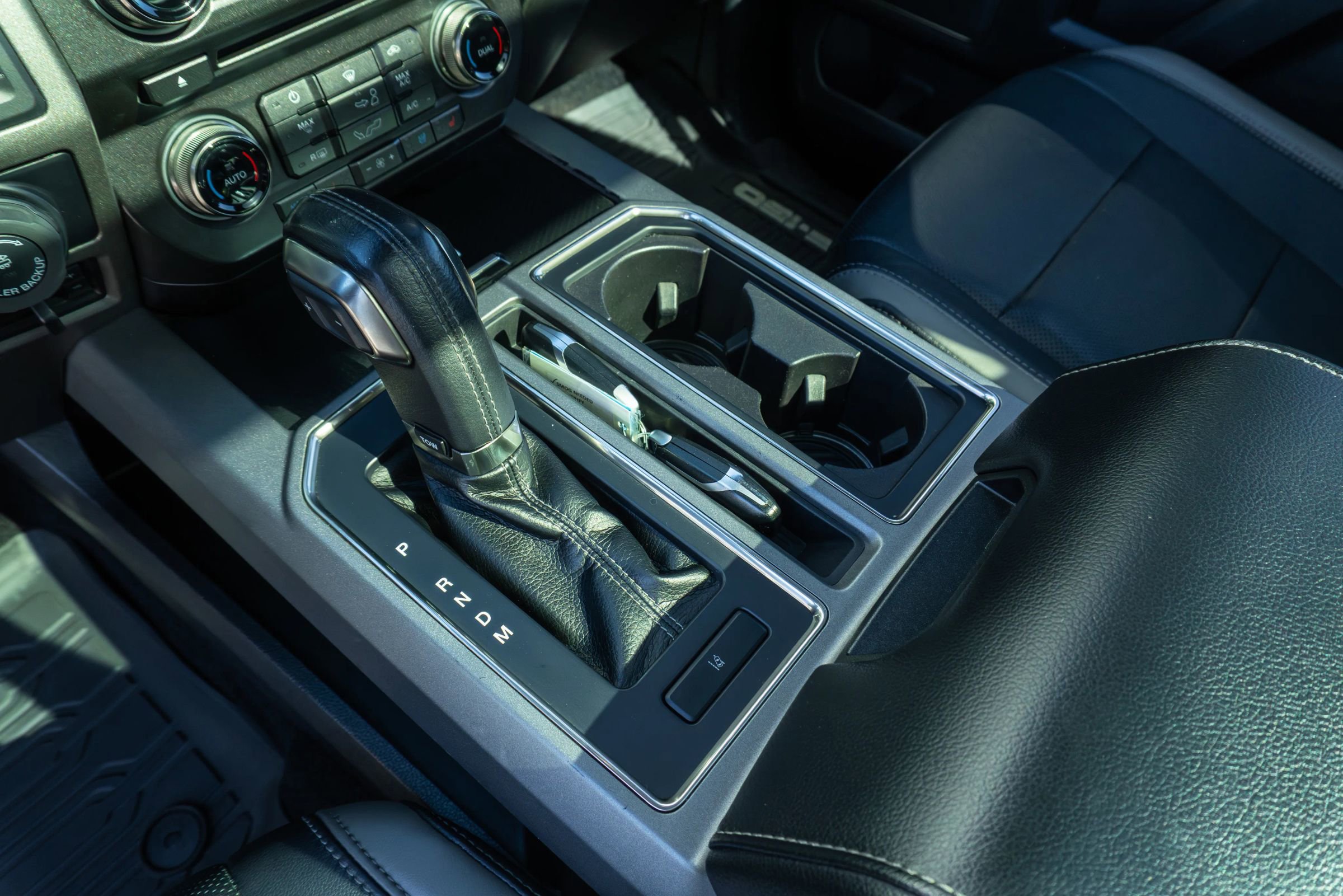 Used 2017 Ford F150 Raptor w/ Equipment Group 802A Luxury image 47