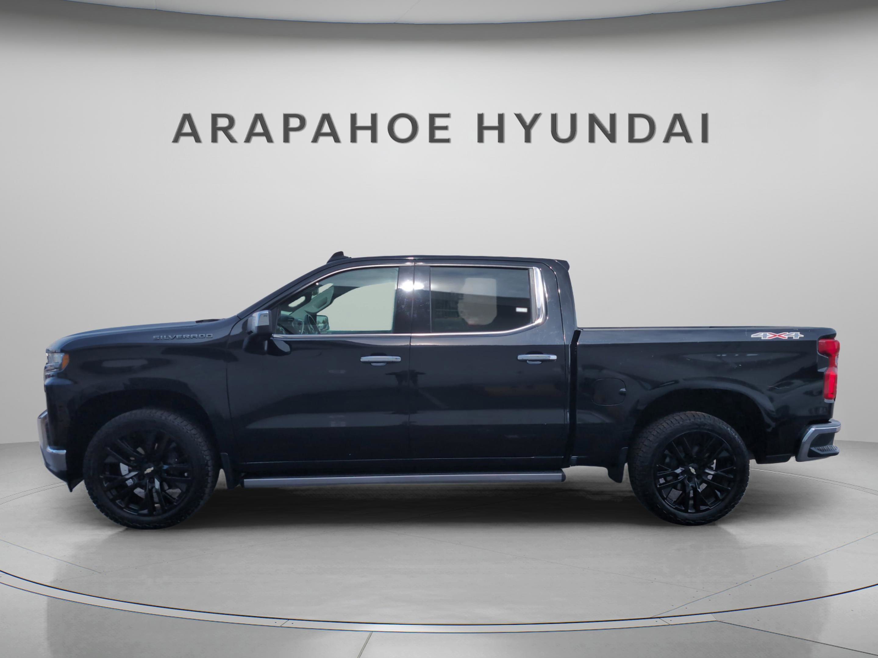 Used 2019 Chevrolet Silverado 1500 LTZ w/ LTZ Plus Package image 2