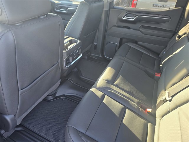 New 2026 GMC Sierra 1500 SLT image 10