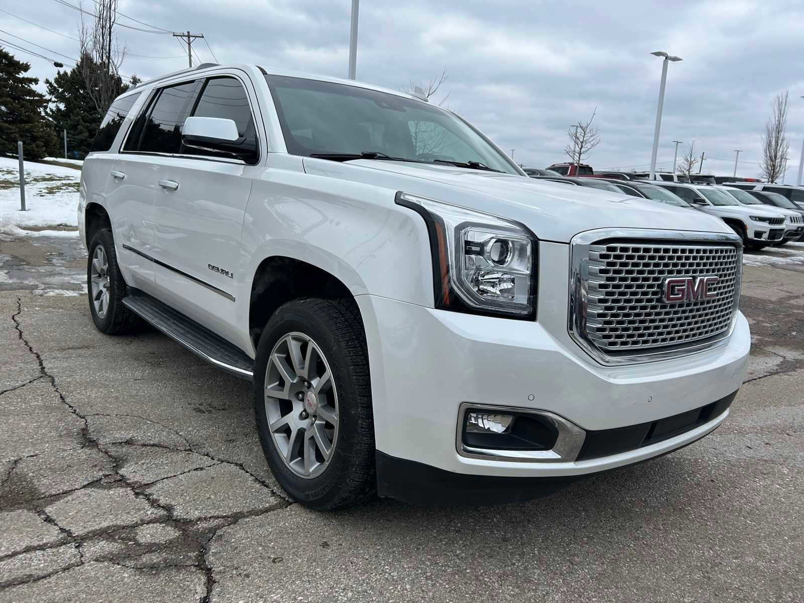 Used 2017 GMC Yukon Denali w/ Open Road Package image 11