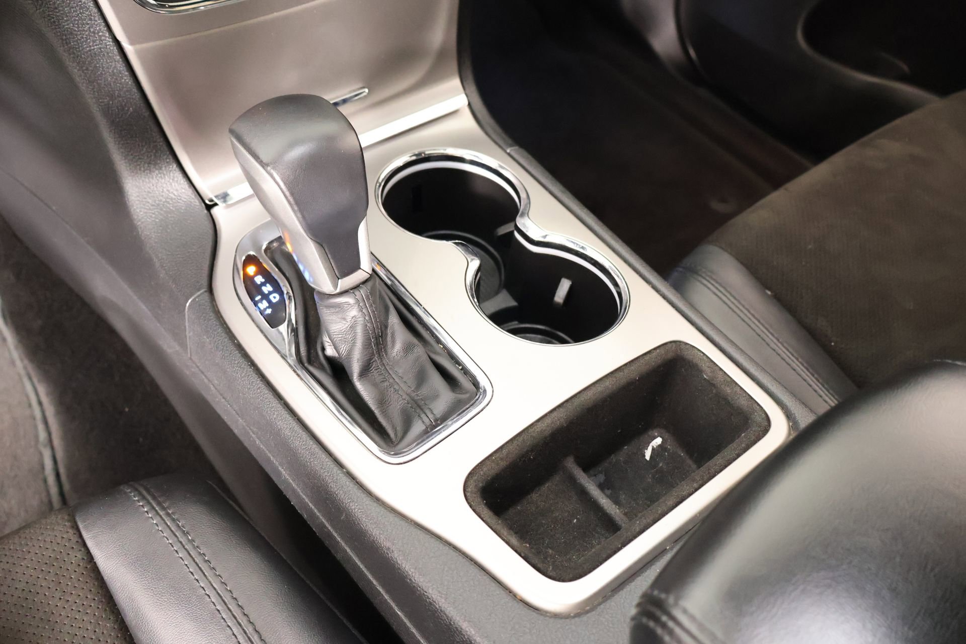 Used 2018 Jeep Grand Cherokee Altitude image 9