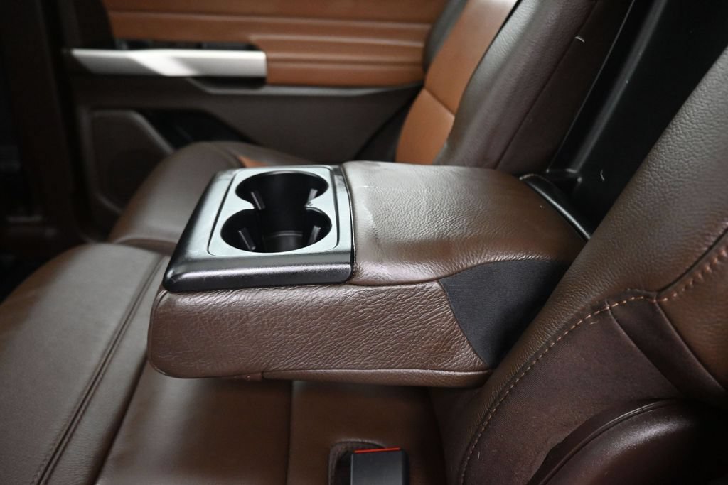 Used 2021 Ford Explorer King Ranch w/ Premium Technology Package AWD/4WD image 38