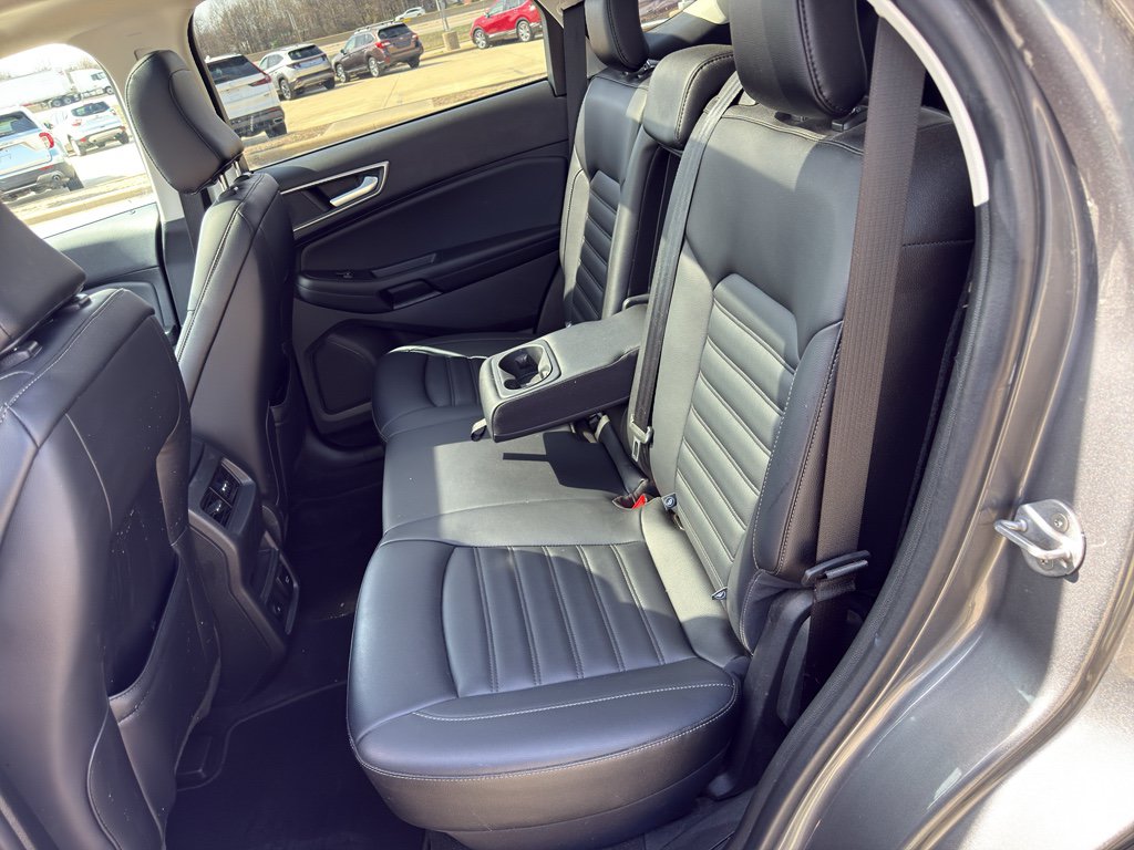 Used 2024 Ford Edge SEL w/ Convenience Package AWD/4WD image 13