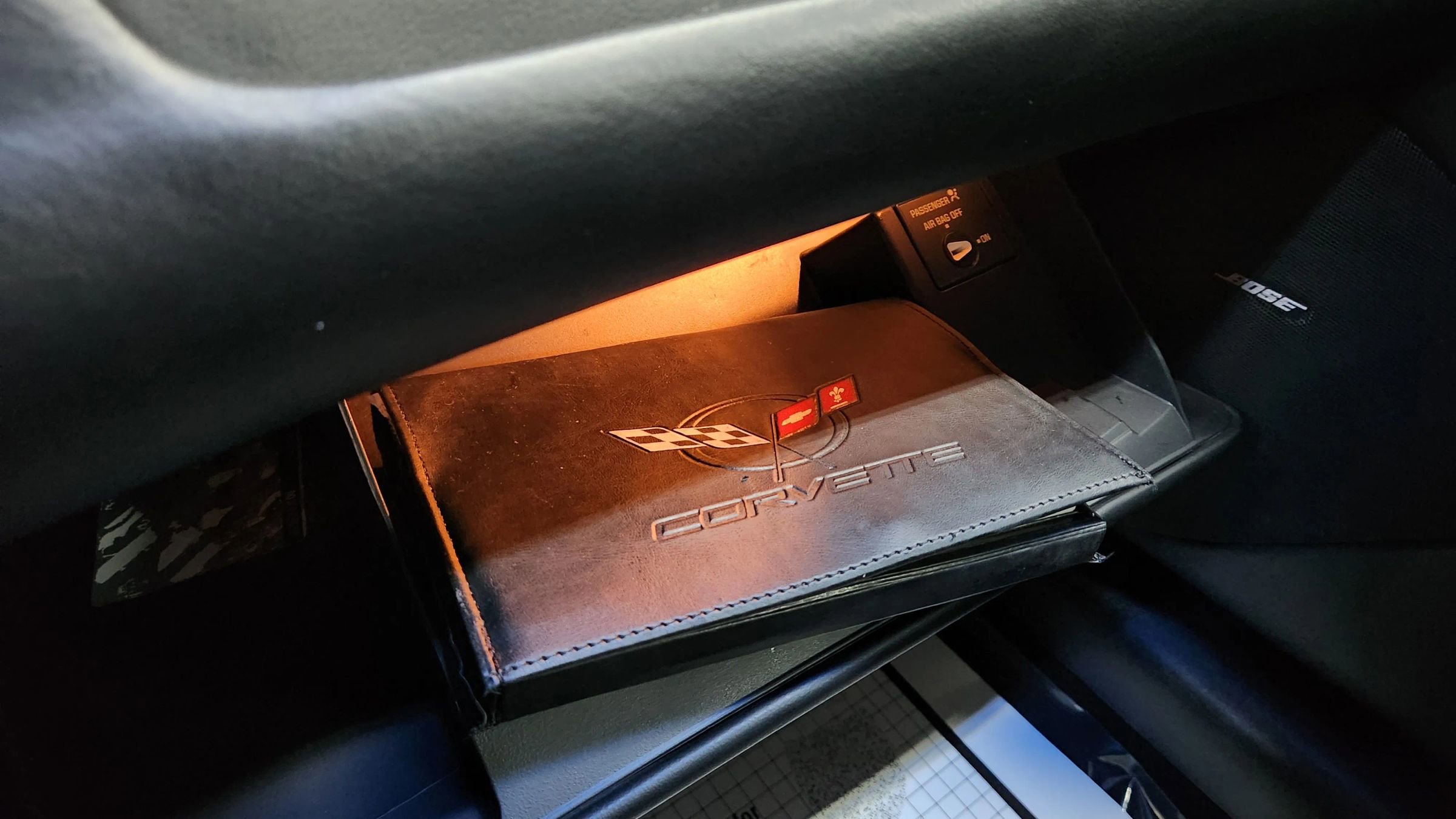 Used 2000 Chevrolet Corvette Coupe w/ Performance Handling Pkg image 34