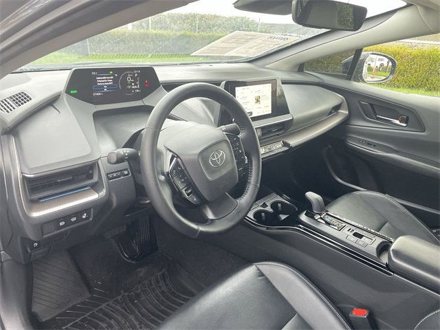 Used 2023 Toyota Prius XLE image 10
