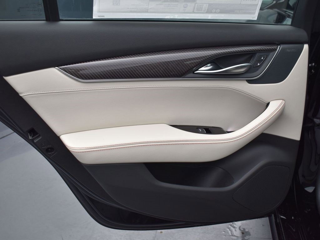 New 2026 Cadillac CT5 V w/ Technology Package image 32