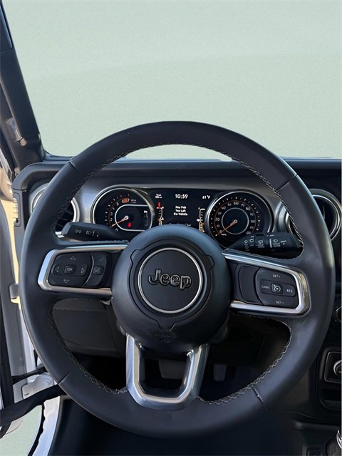 Used 2023 Jeep Wrangler Sahara image 12