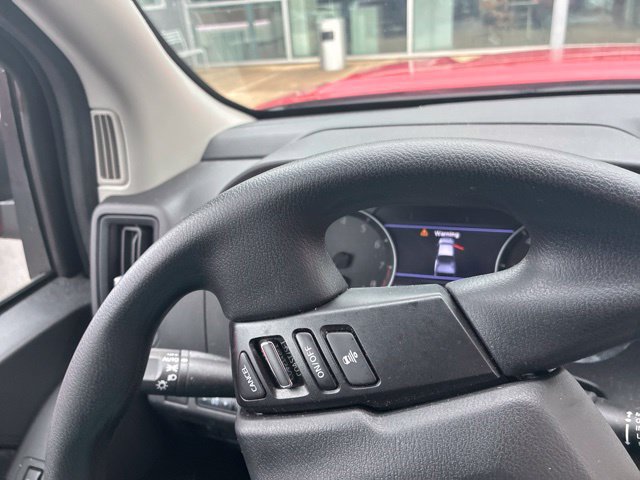 Used 2025 Nissan Frontier S RWD image 15