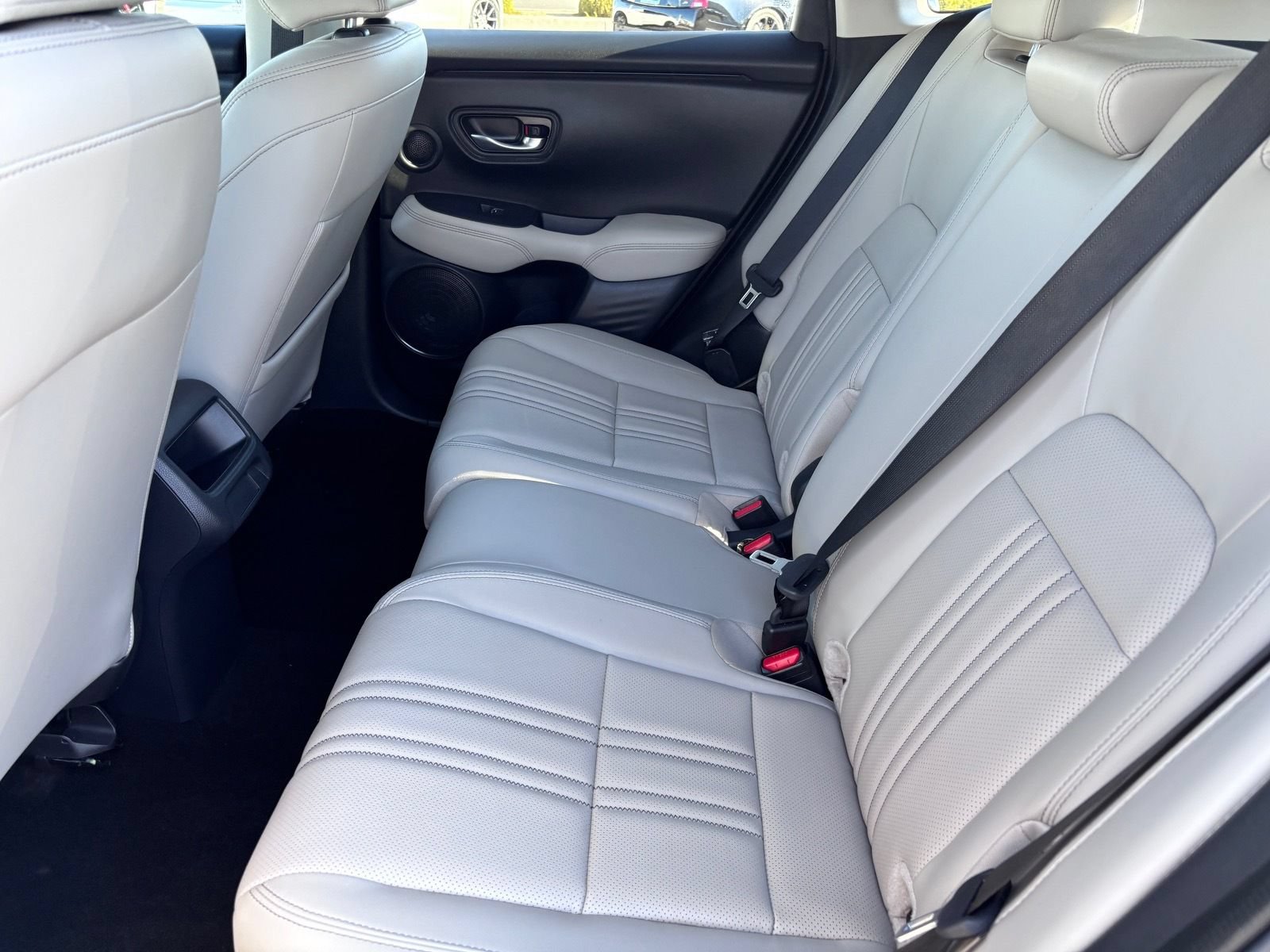 Certified 2025 Honda HR-V EX-L image 16