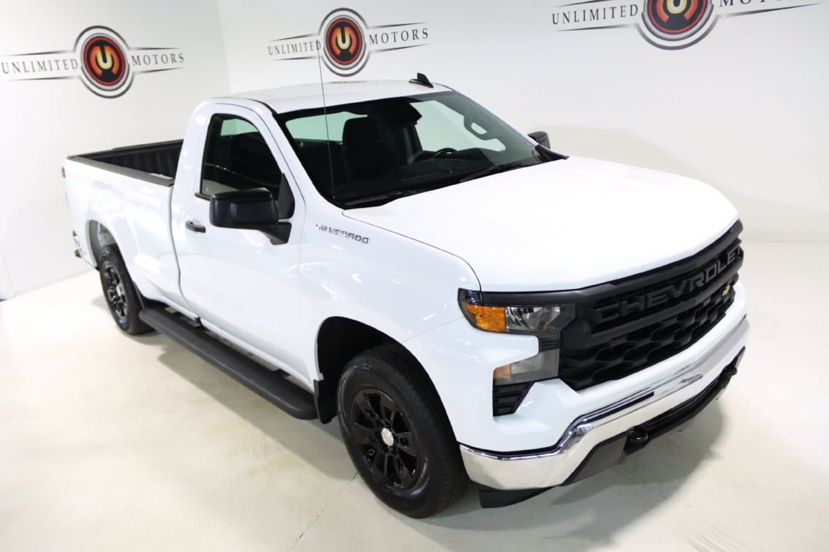 Used 2025 Chevrolet Silverado 1500 W/T RWD image 22
