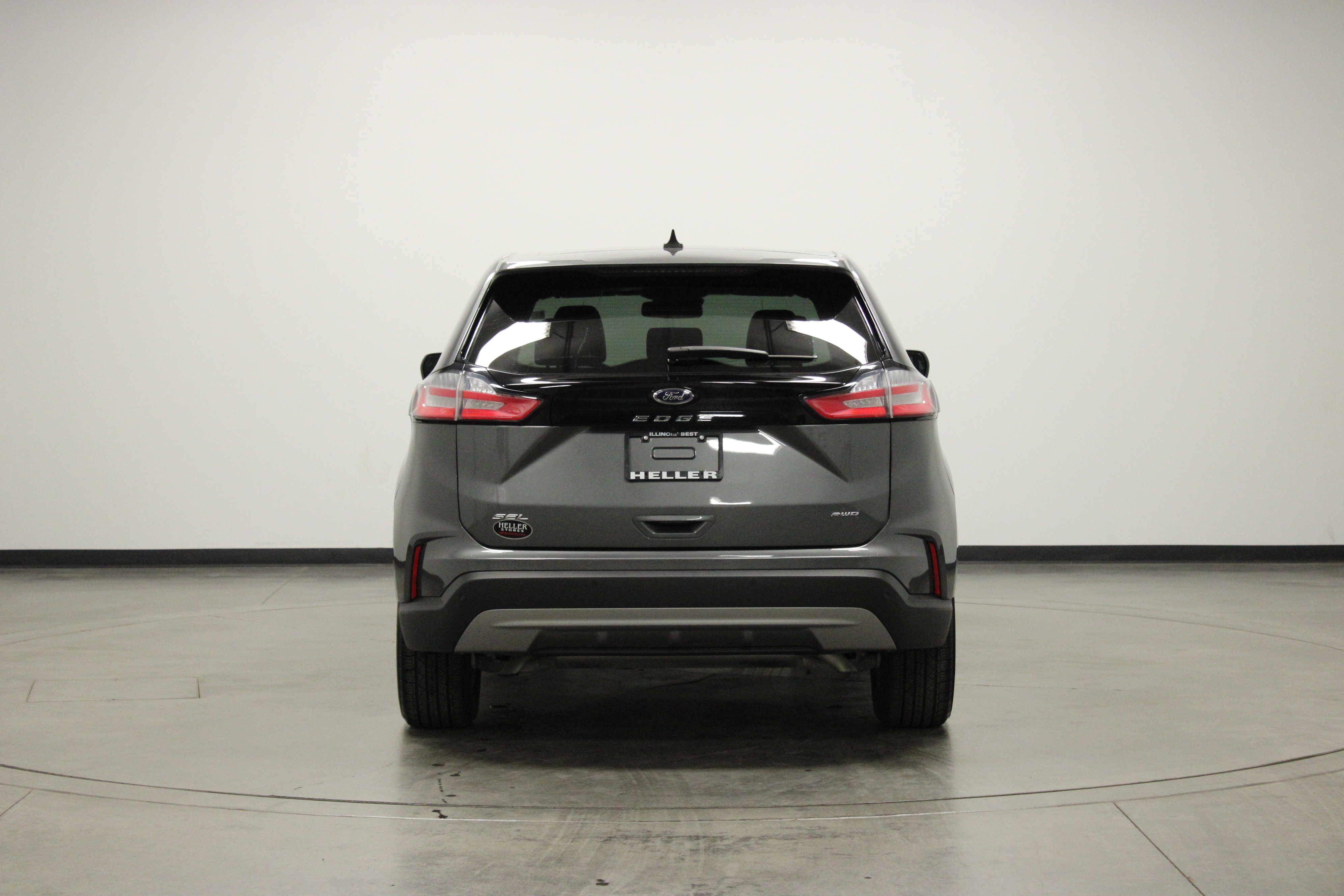 Used 2024 Ford Edge SEL AWD/4WD image 7