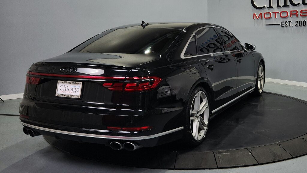 Used 2020 Audi S8 L w/ S8 Executive Package AWD/4WD image 11