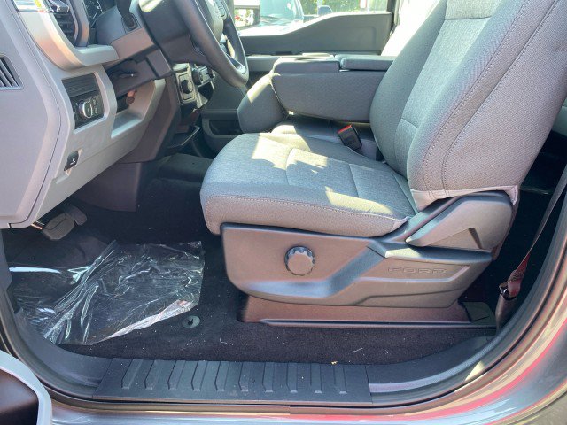 New 2026 Ford F250 XL w/ STX Appearance Package AWD/4WD image 8