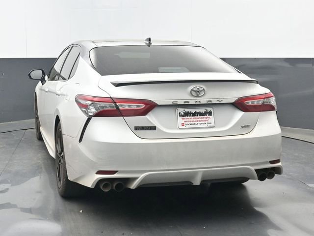 Used 2019 Toyota Camry XSE image 4