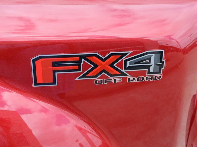 Certified 2020 Ford F450 Platinum w/ FX4 Off-Road Package image 38