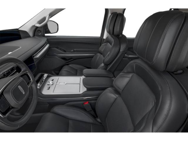 New 2026 Lincoln Navigator L Reserve AWD/4WD image 8