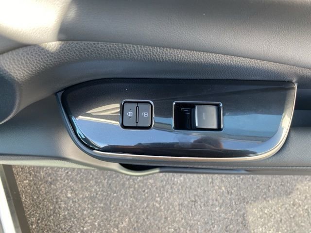 New 2025 Toyota Crown Signia AWD/4WD image 48