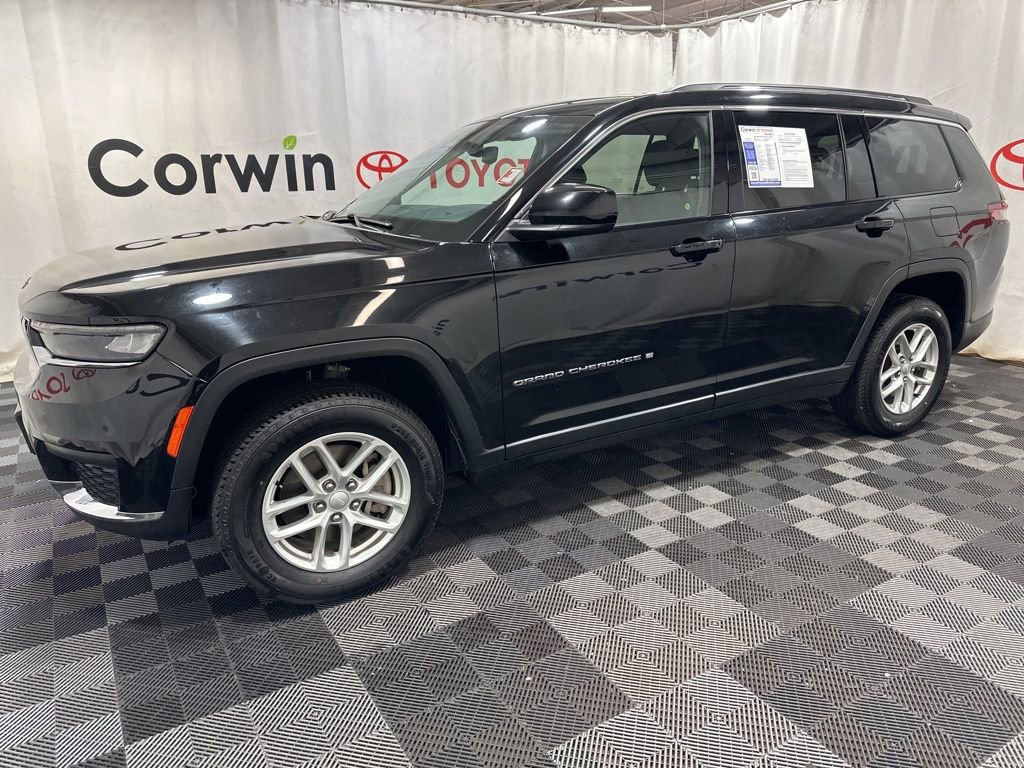 Used 2023 Jeep Grand Cherokee L Laredo AWD/4WD image 4