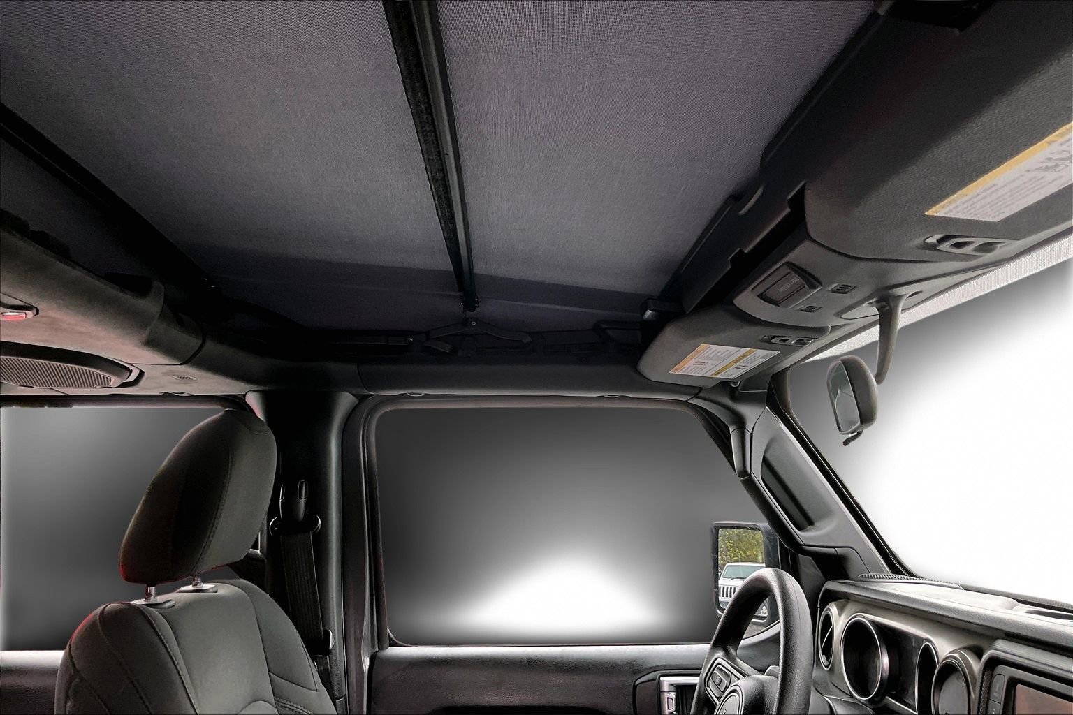 Used 2020 Jeep Gladiator Sport image 27