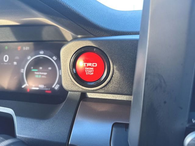 Used 2025 Toyota Tacoma TRD Off-Road image 16