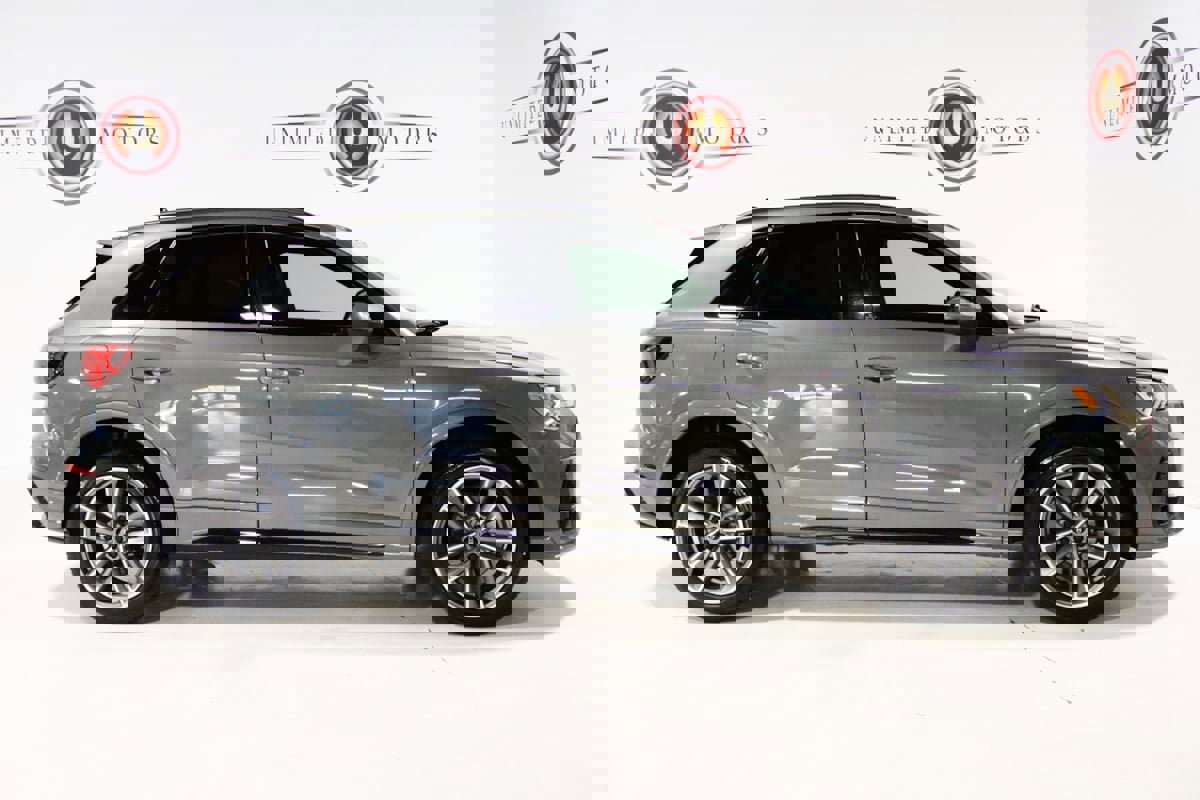 Used 2021 Audi Q3 2.0T Premium Plus w/ Premium Plus Package image 33