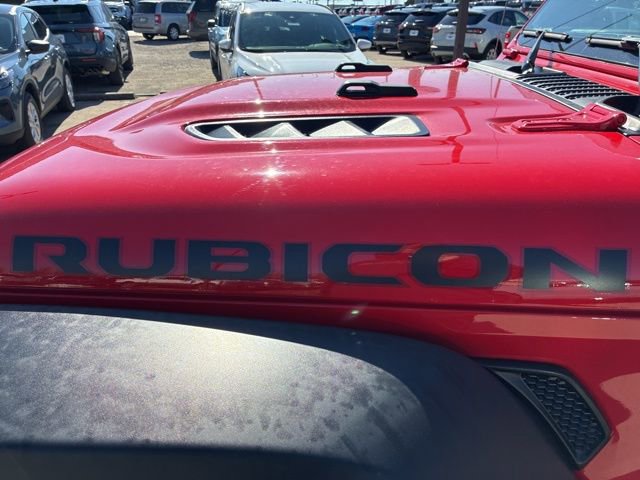 Used 2022 Jeep Wrangler Unlimited Rubicon w/ Cold Weather Group image 35