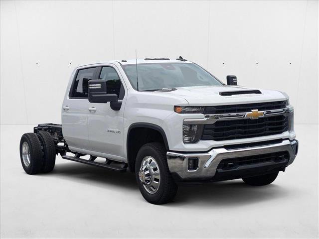 New 2025 Chevrolet Silverado 3500 LT w/ Convenience Package image 8