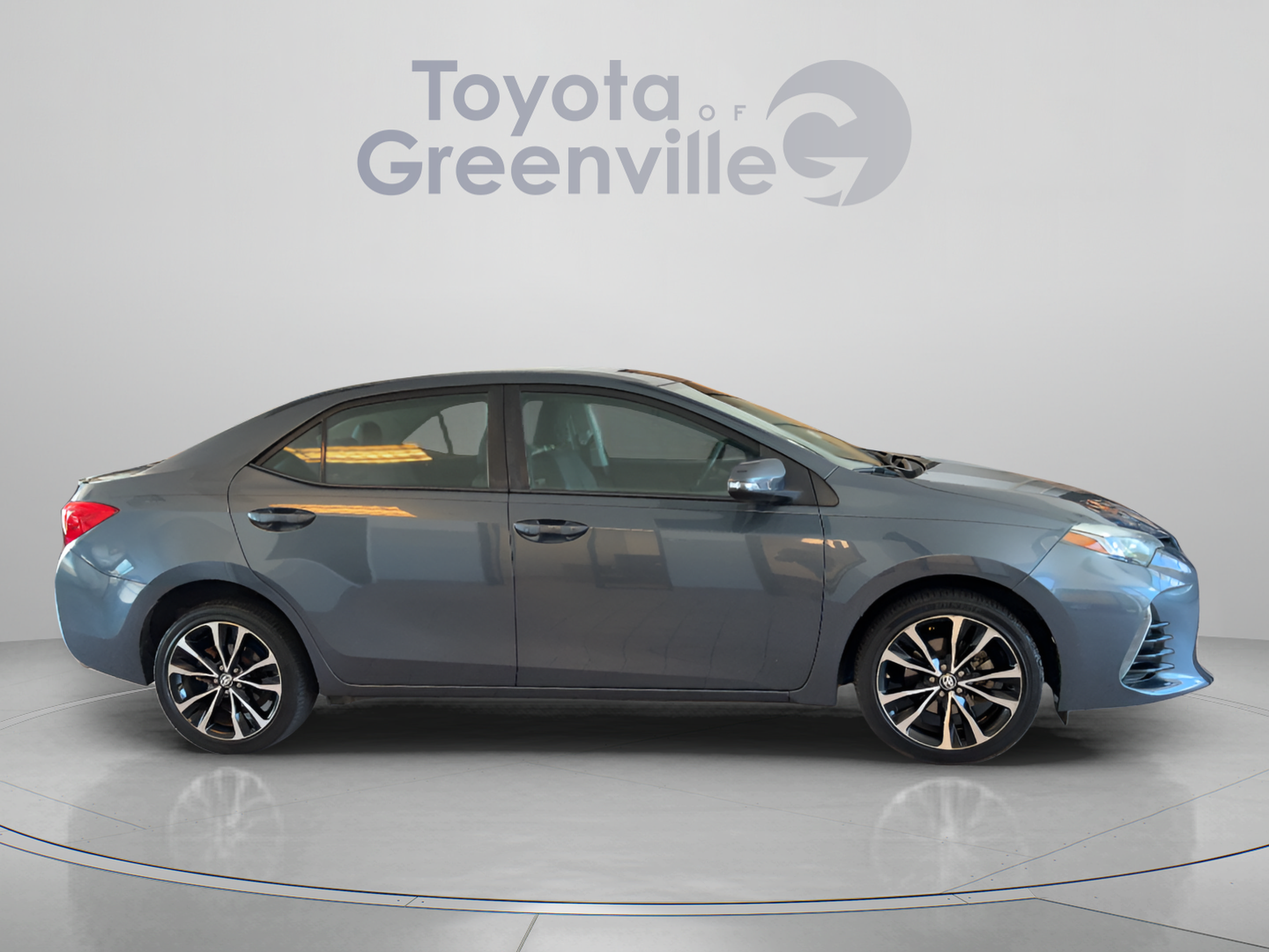 Used 2017 Toyota Corolla SE FWD image 7