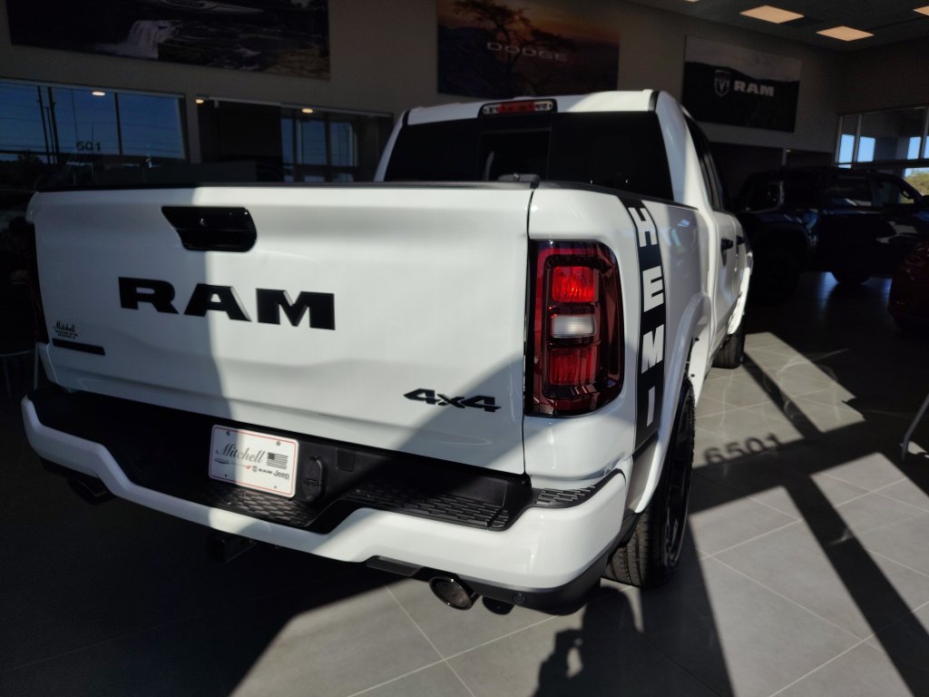 New 2026 RAM 1500 Big Horn AWD/4WD image 16