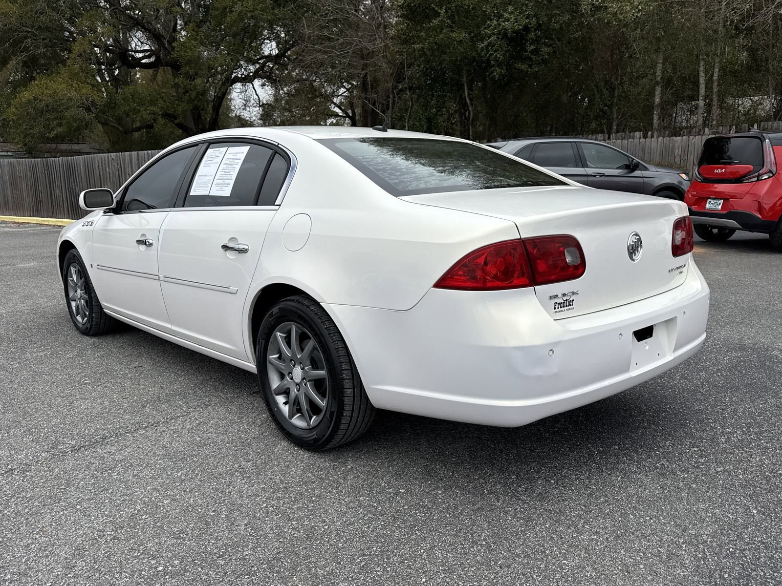 Used 2006 Buick Lucerne CXL w/ Luxury Package image 4