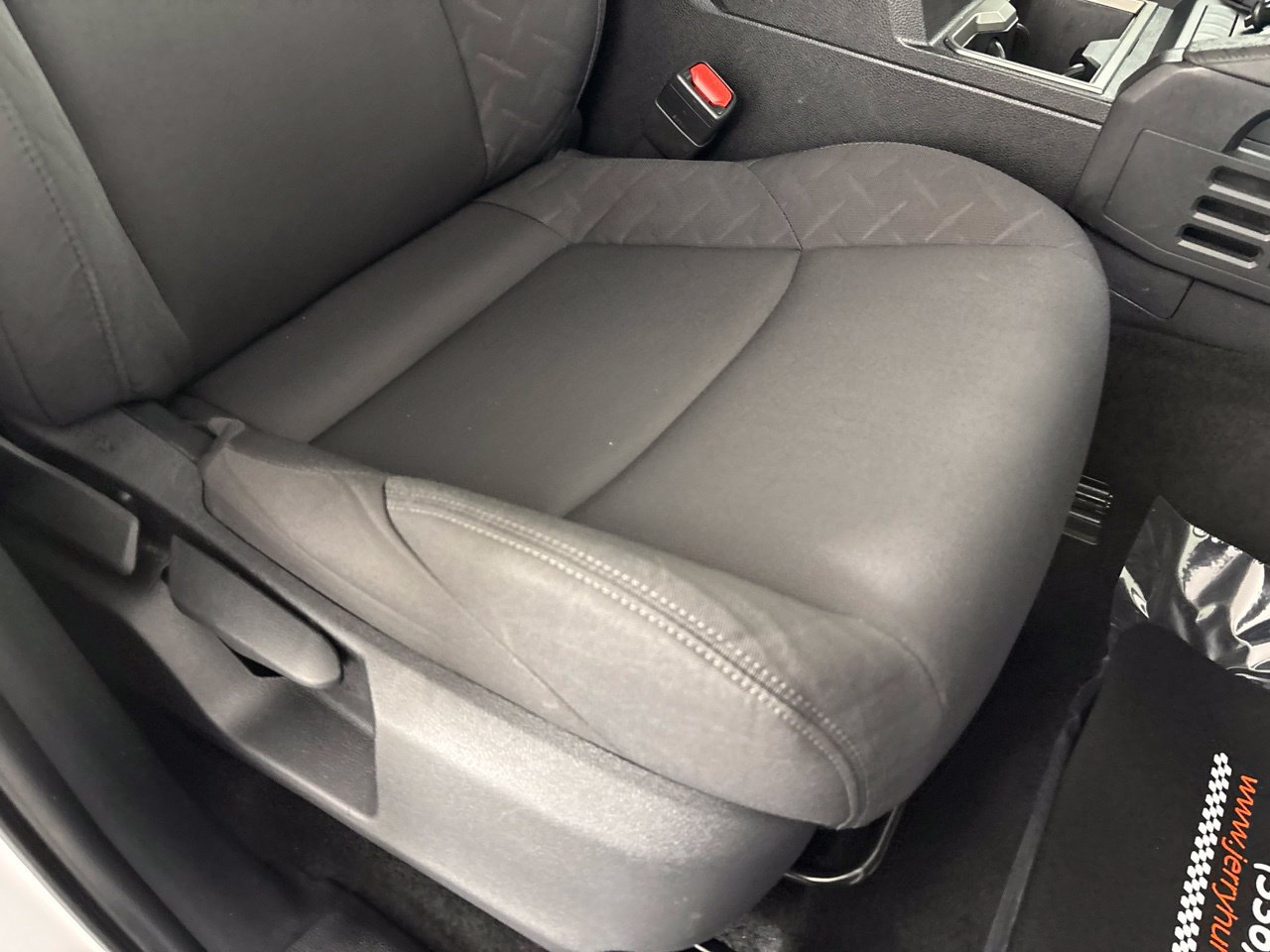 Used 2024 Toyota Tacoma SR5 AWD/4WD image 30