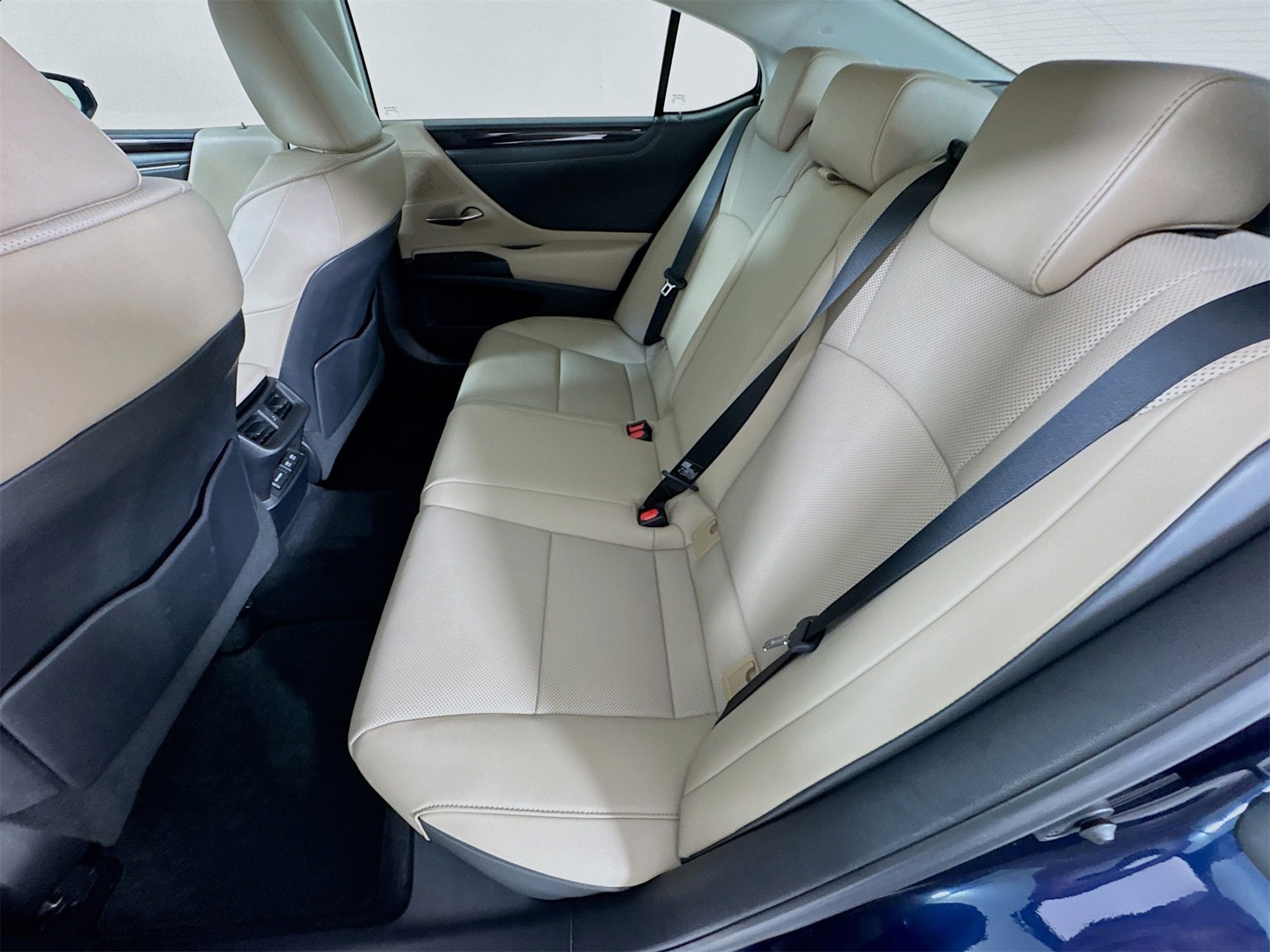 Used 2021 Lexus ES 350 w/ Premium Package image 25