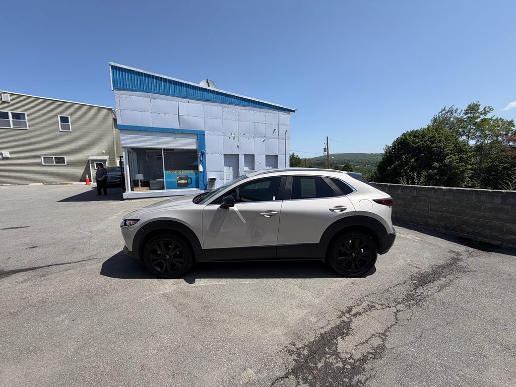 Used 2024 MAZDA CX-30 AWD 2.5 S w/ Select Sport Pkg image 2