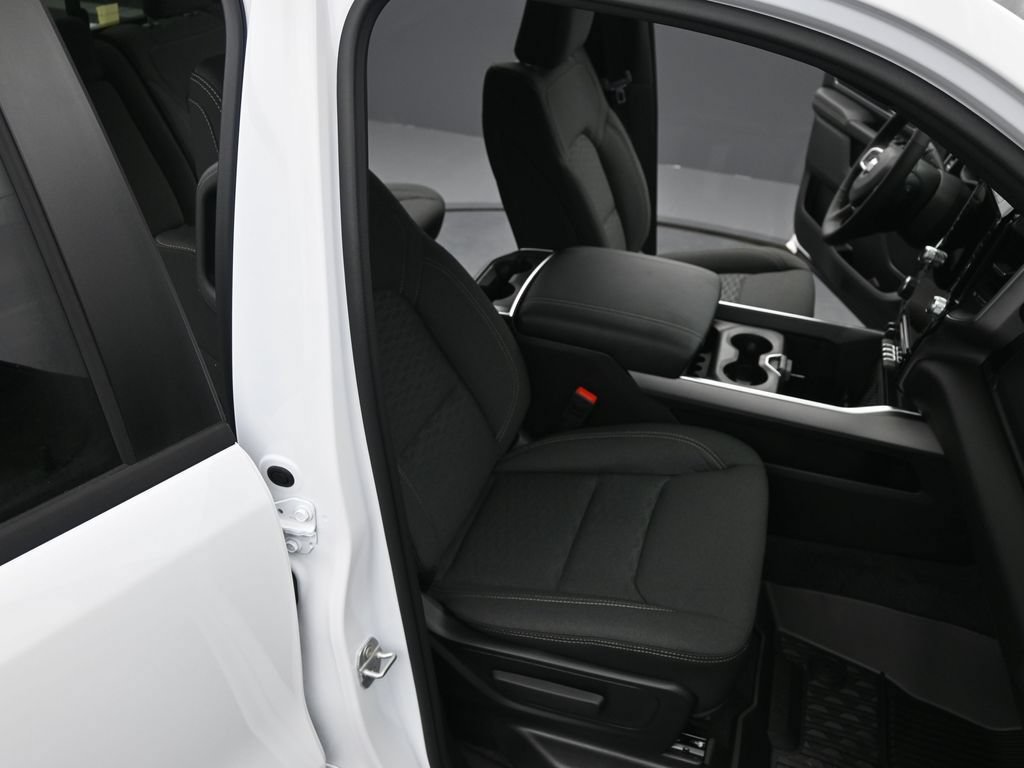 New 2026 RAM 1500 Big Horn AWD/4WD image 19