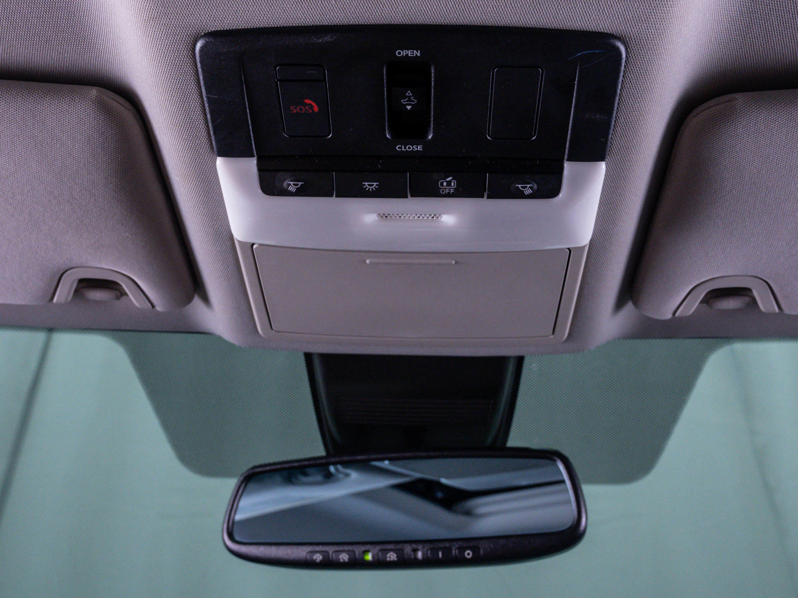 Used 2020 Nissan Altima 2.5 Platinum FWD image 26