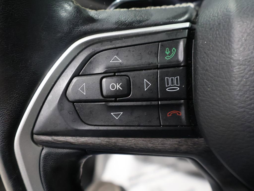 Used 2021 Jeep Grand Cherokee L Limited image 35