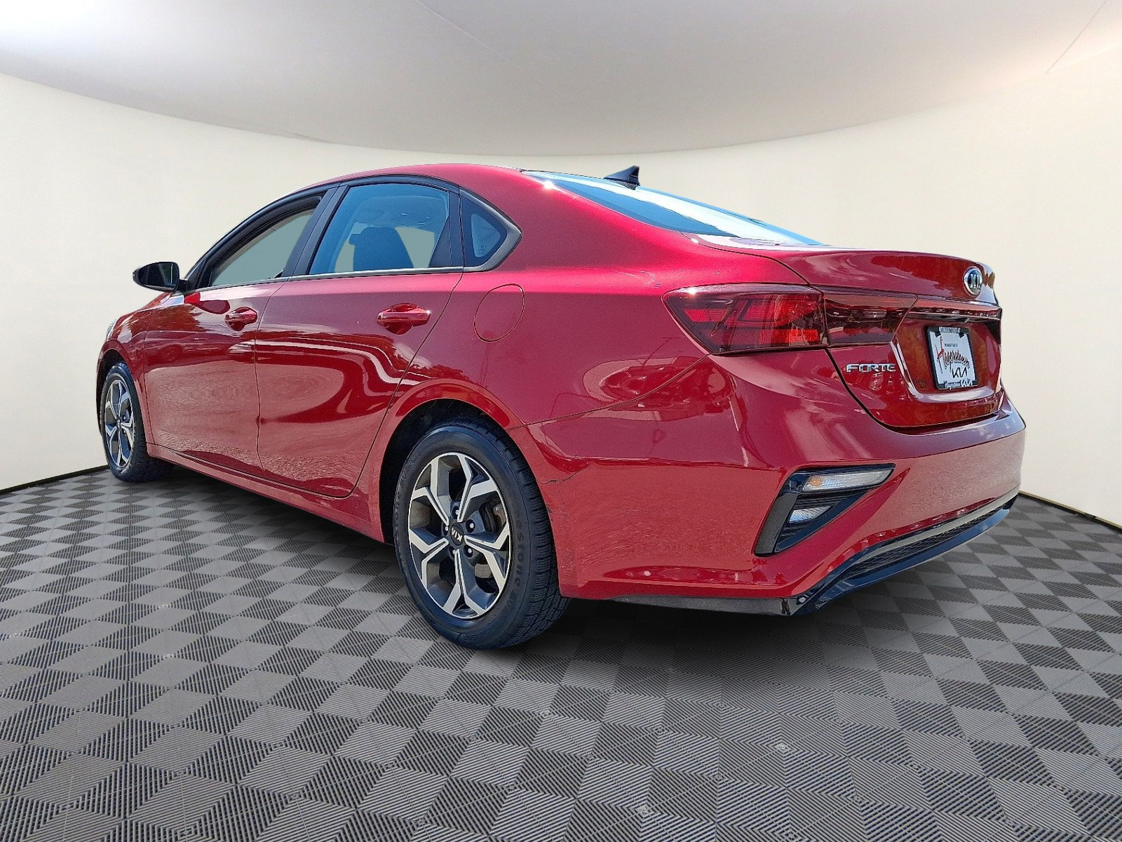Used 2020 Kia Forte LXS FWD image 4