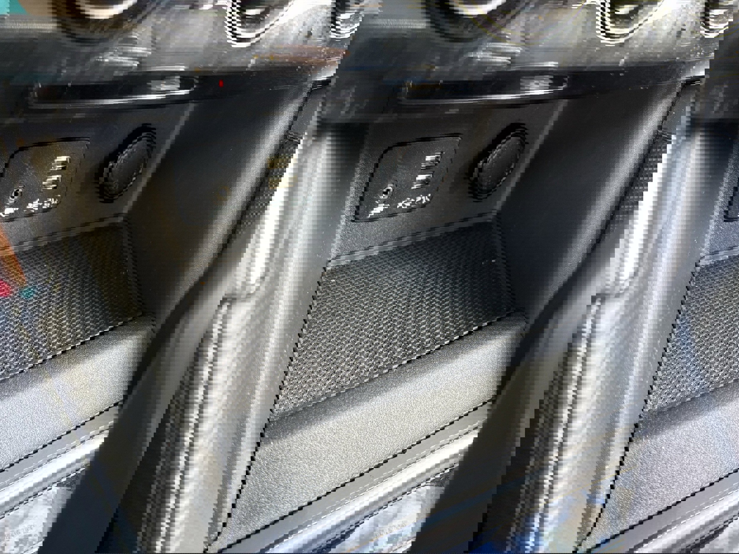 Certified 2024 Subaru Forester Limited image 21