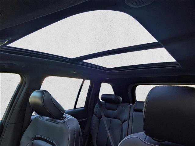 New 2025 Jeep Grand Cherokee Limited image 18