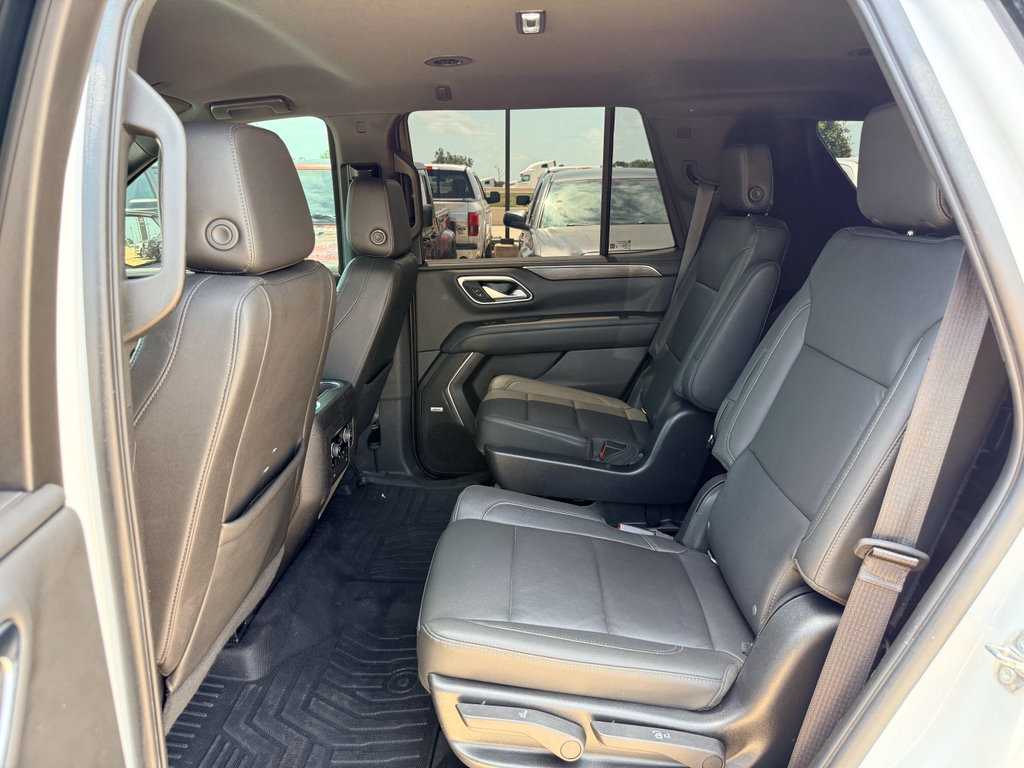 Used 2022 Chevrolet Tahoe Z71 w/ Z71 Off-Road Package AWD/4WD image 25