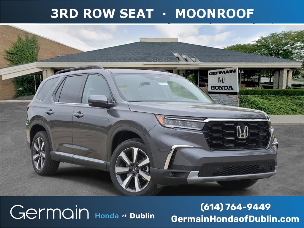 New 2025 Honda Pilot Touring image 1