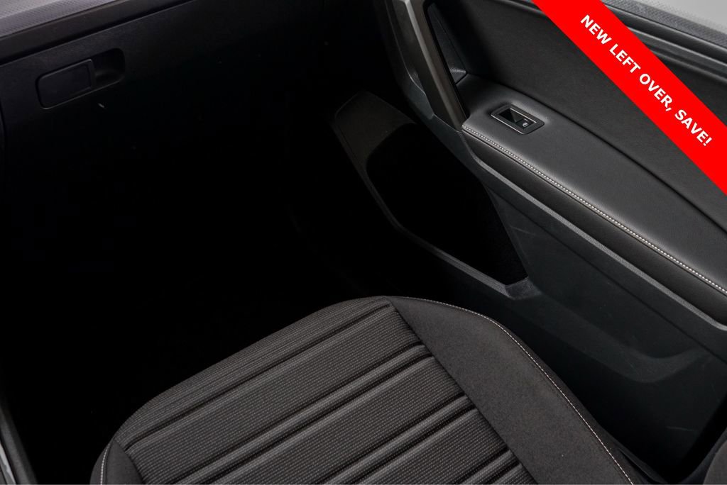 Used 2024 Volkswagen Tiguan S image 27