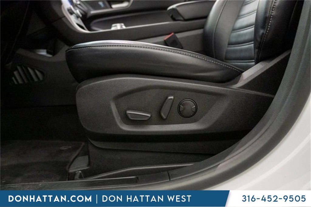 Used 2023 Ford Edge SEL image 21