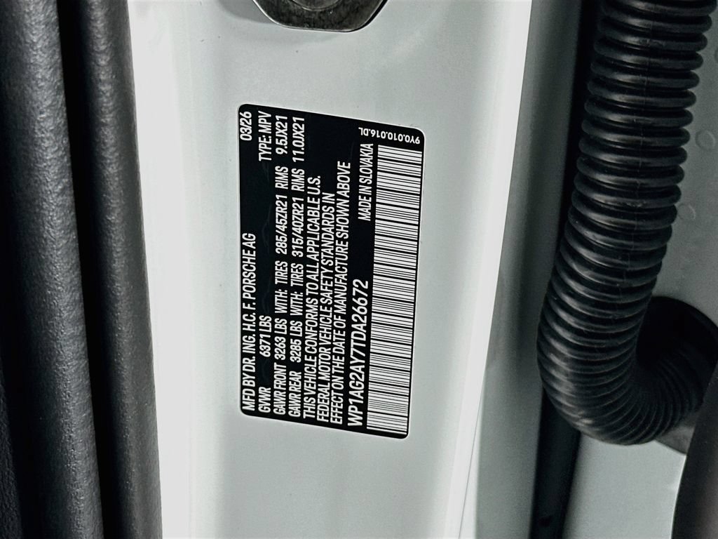 Certified 2026 Porsche Cayenne GTS AWD/4WD image 36