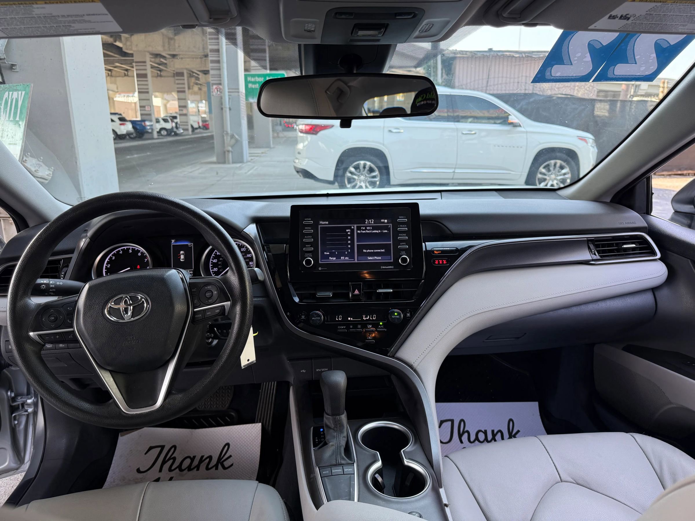 Used 2022 Toyota Camry LE image 25