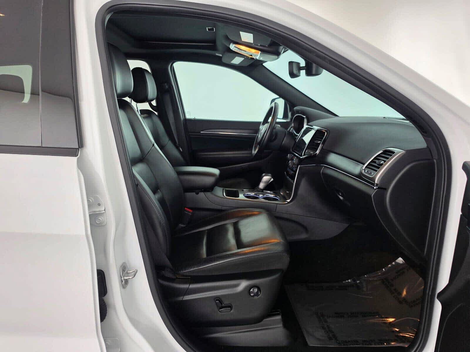 Used 2020 Jeep Grand Cherokee Limited RWD image 10